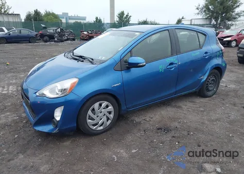 2015 Toyota Prius C Three from USA, damaged, VIN JTDKDTB33F1103695